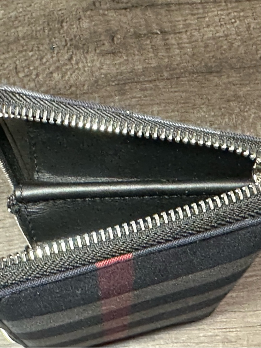 Burberry Zip-Around Wallet in Black with Red and Gray Stripe - Picture 4 of 13
